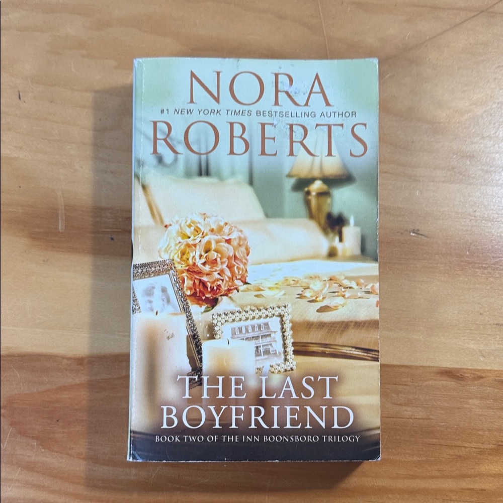 📚2/$6  The Last Boyfriend #2 in the Inn BoonsBoro Trilogy